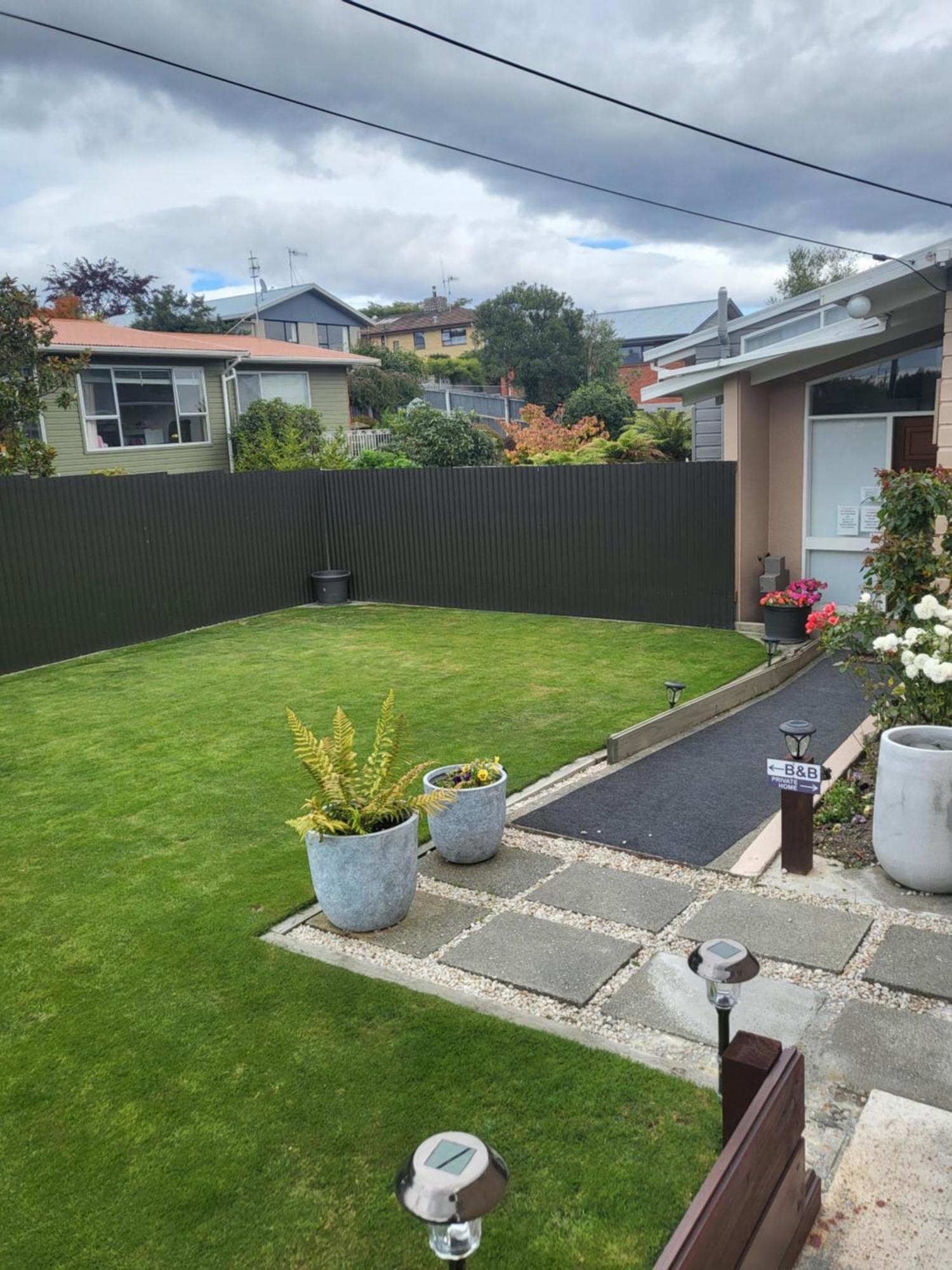 Barnes Street Bnb Тімару Екстер'єр фото